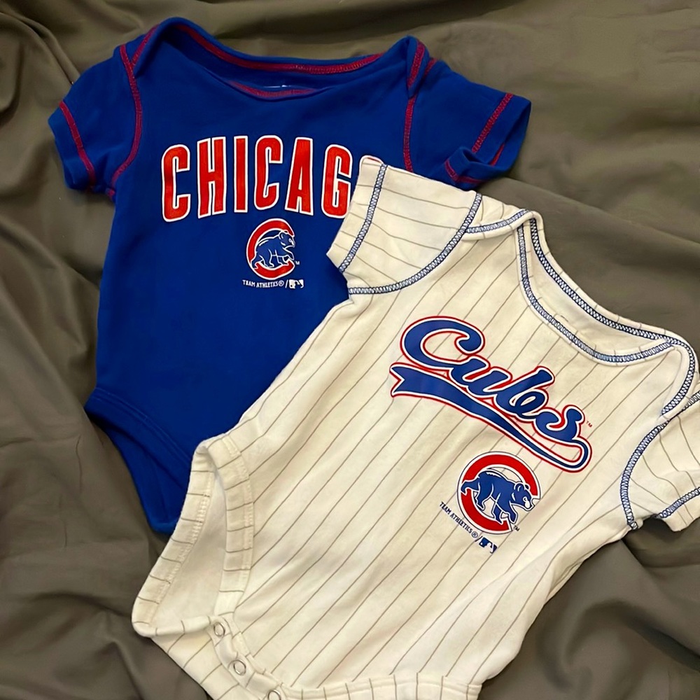2 PK Chicago Cubs Onsies